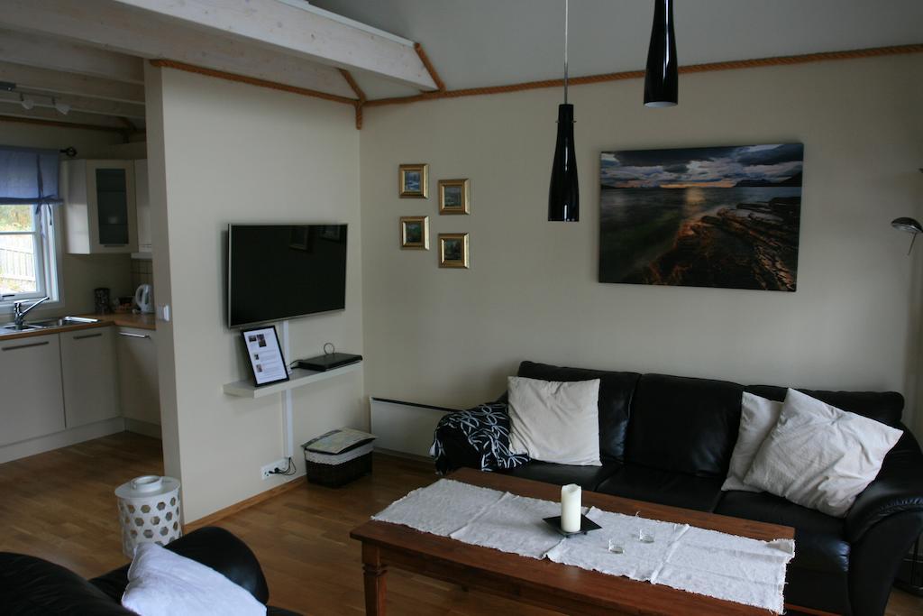 Tjeldsundbrua Maritim Villa Evenskjer Oda fotoğraf